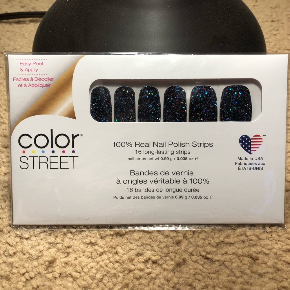 ✨NEW✨ Color Street Holidaze 💅🏻